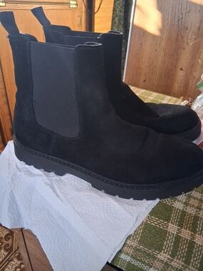 Zara Black Suede Chukka Boots for Men